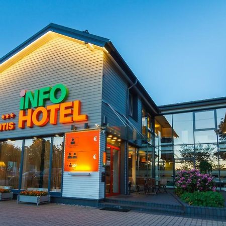Info Hotel بالانغا المظهر الخارجي الصورة