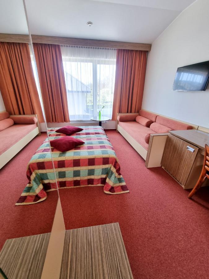 Info Hotel بالانغا المظهر الخارجي الصورة