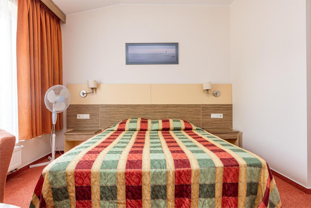 Info Hotel بالانغا المظهر الخارجي الصورة