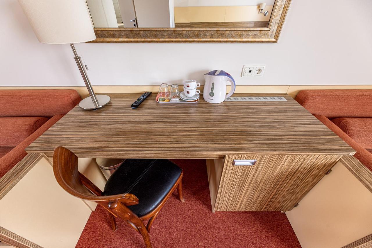 Info Hotel بالانغا المظهر الخارجي الصورة